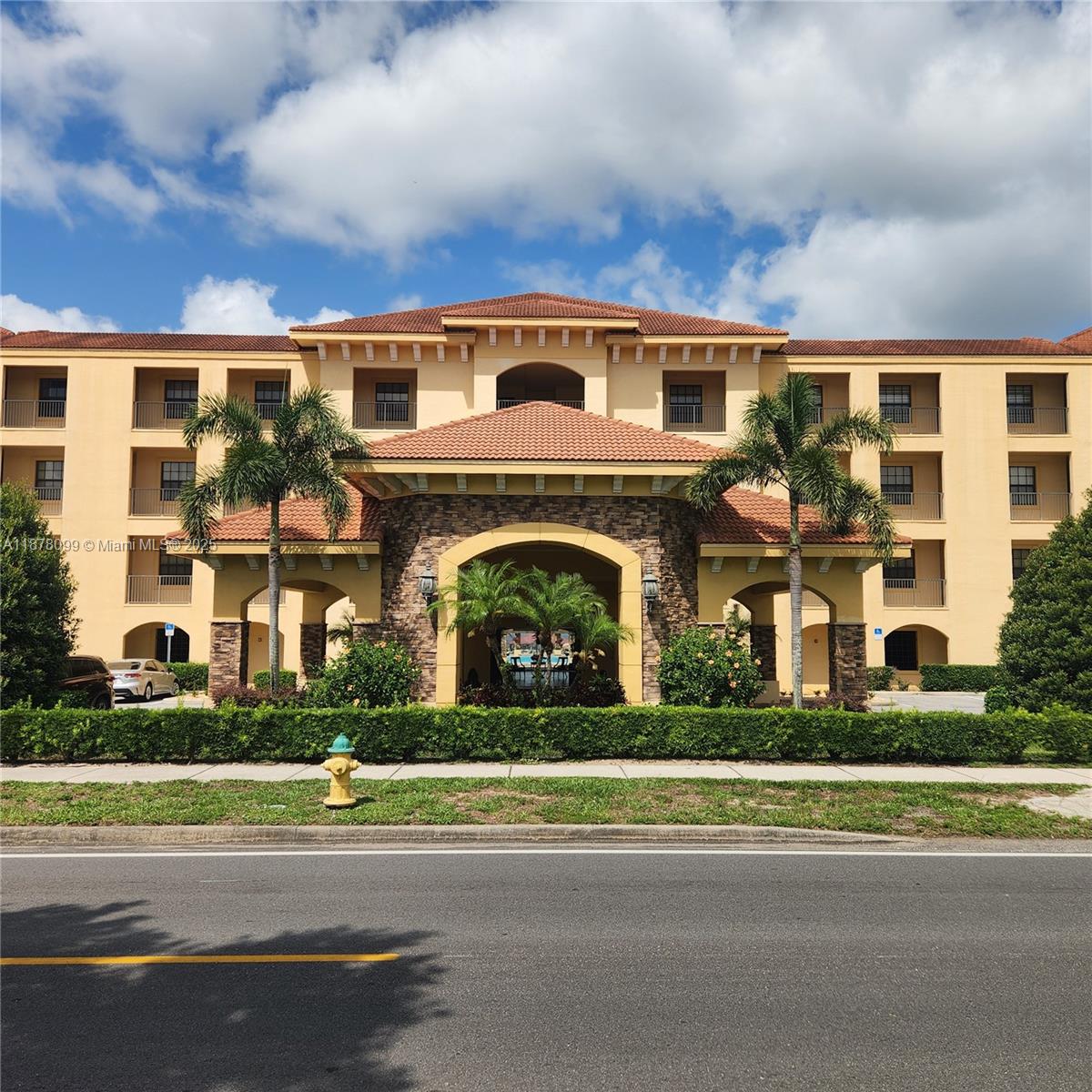 Majestic Cove Condos - Residential