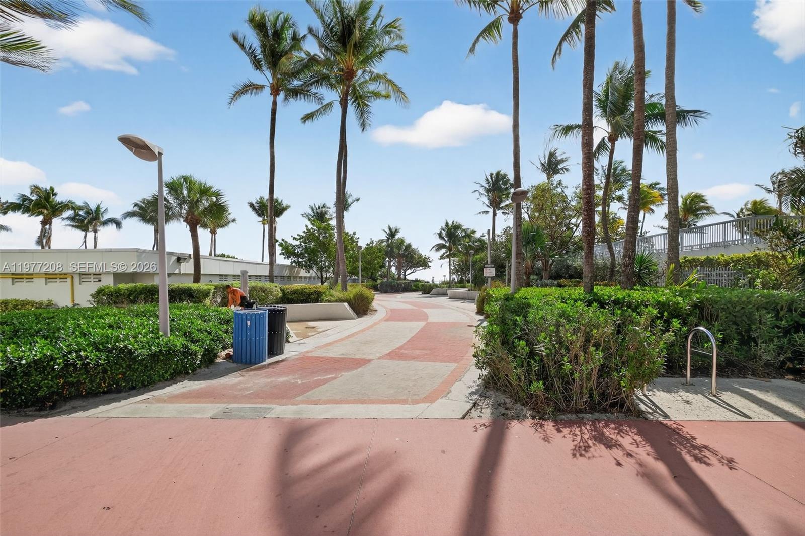 MIRASOL OCEAN TOWERS COND - Residential