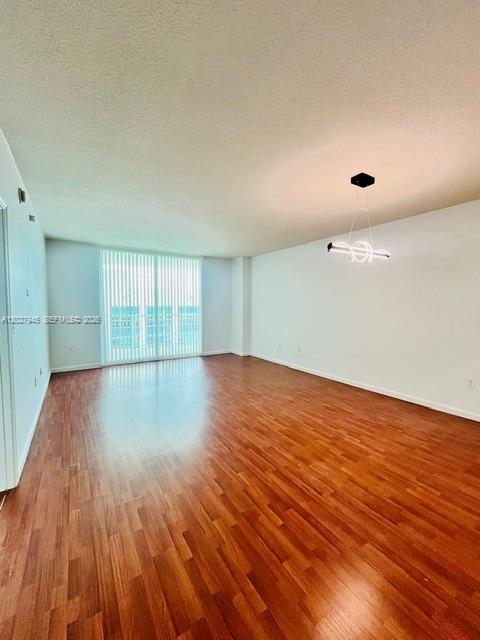 THE CLUB AT BRICKELL BAY - Residential