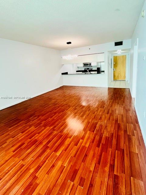 THE CLUB AT BRICKELL BAY - Residential