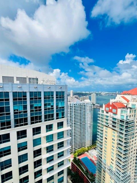 THE CLUB AT BRICKELL BAY - Residential