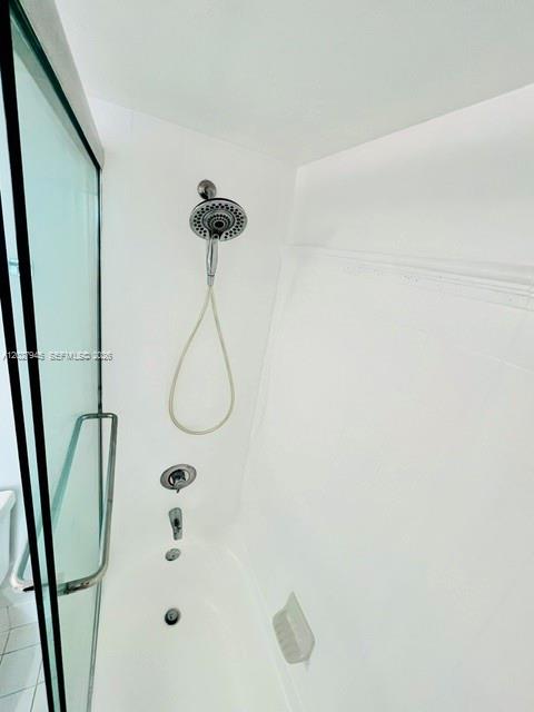 THE CLUB AT BRICKELL BAY - Residential