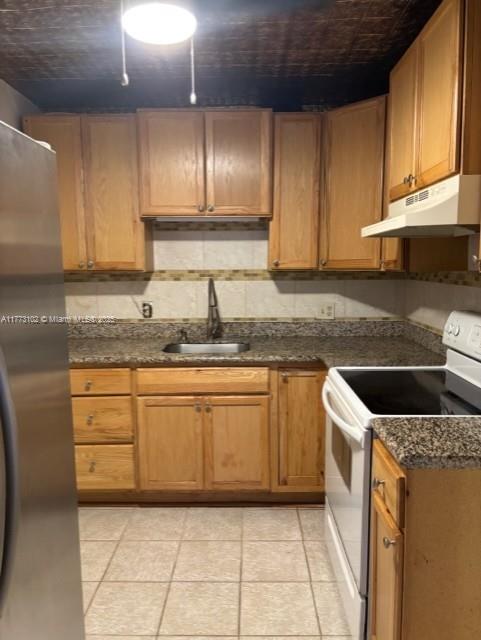 IVANHOE WEST AT CENTURY V - Residential