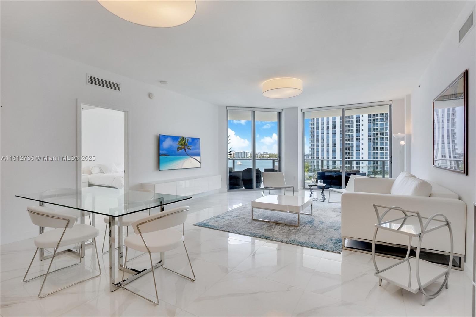 17301 Biscayne Blvd 605, North Miami Beach, Miami-Dade County, Florida - 2 Bedrooms  
3 Bathrooms - 