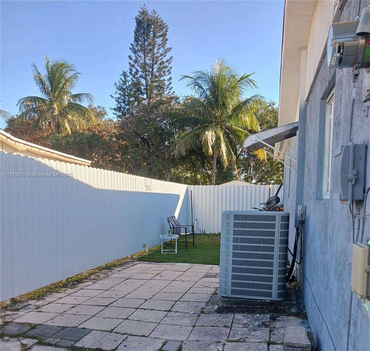 CAROL CITY 3RD ADDN - Residential