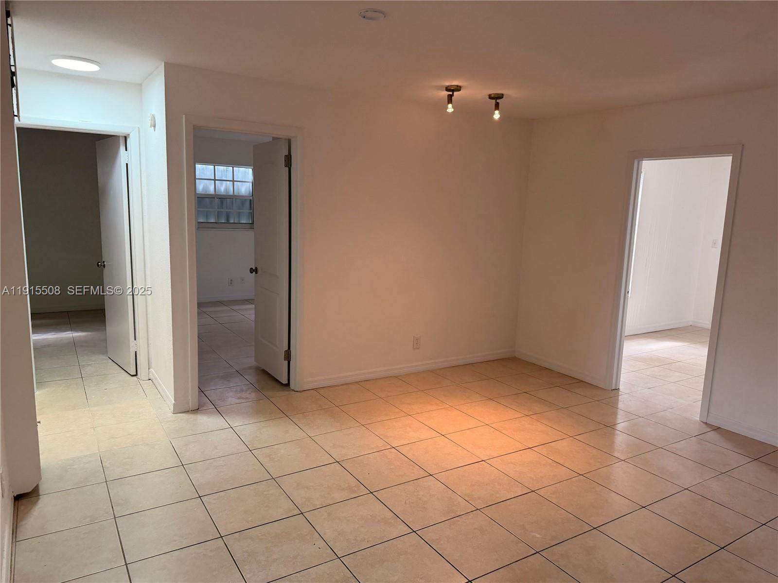 WESTFIELD AT WPB - Residential Lease