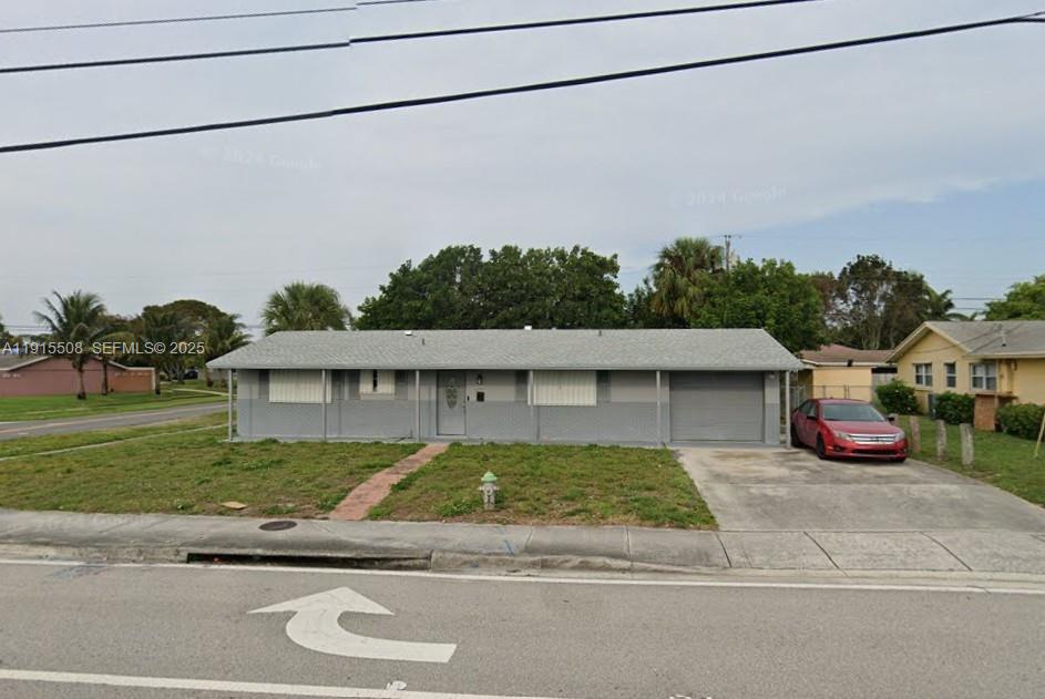WESTFIELD AT WPB - Residential Lease