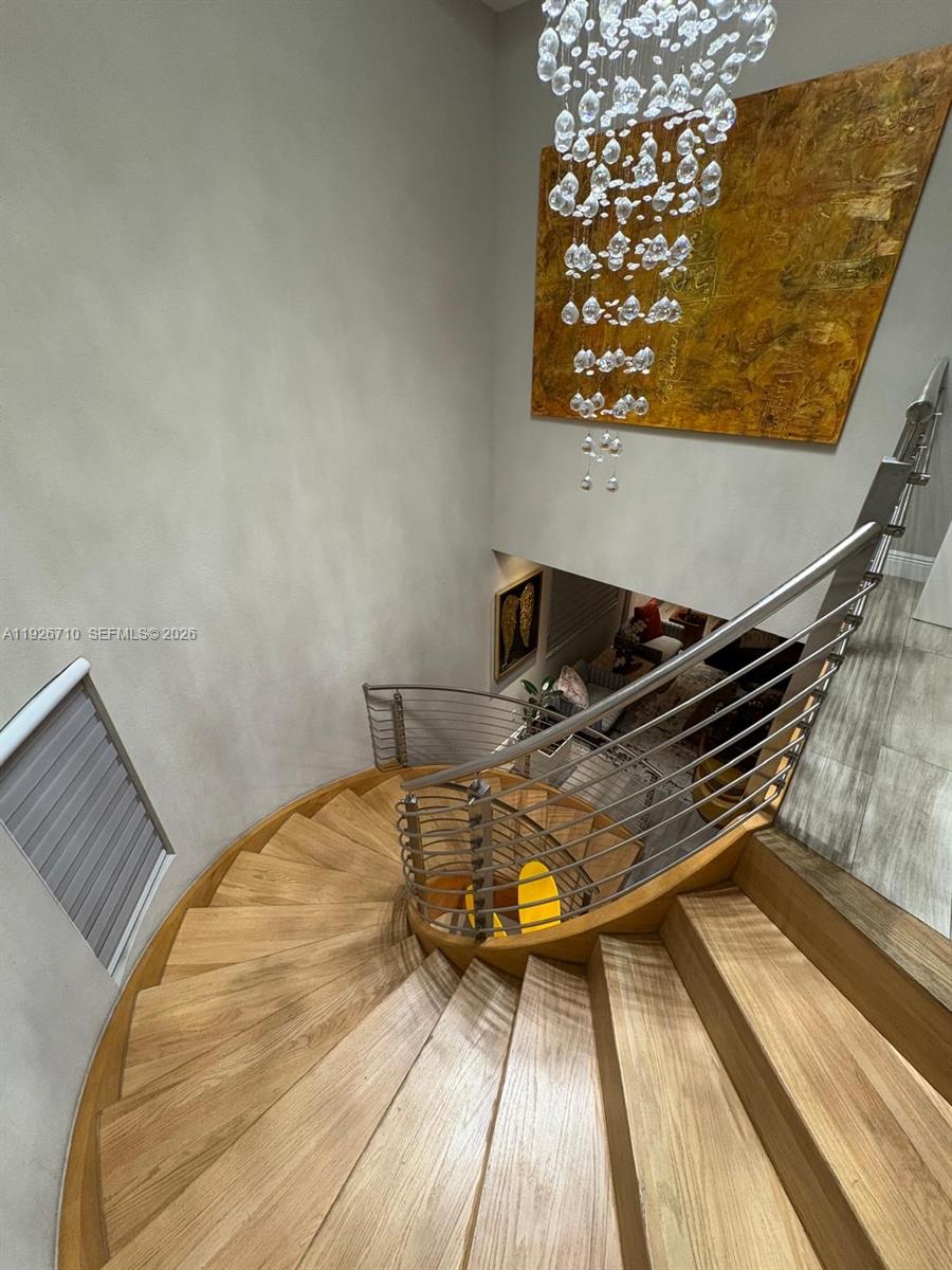 DORAL BREEZE - Residential