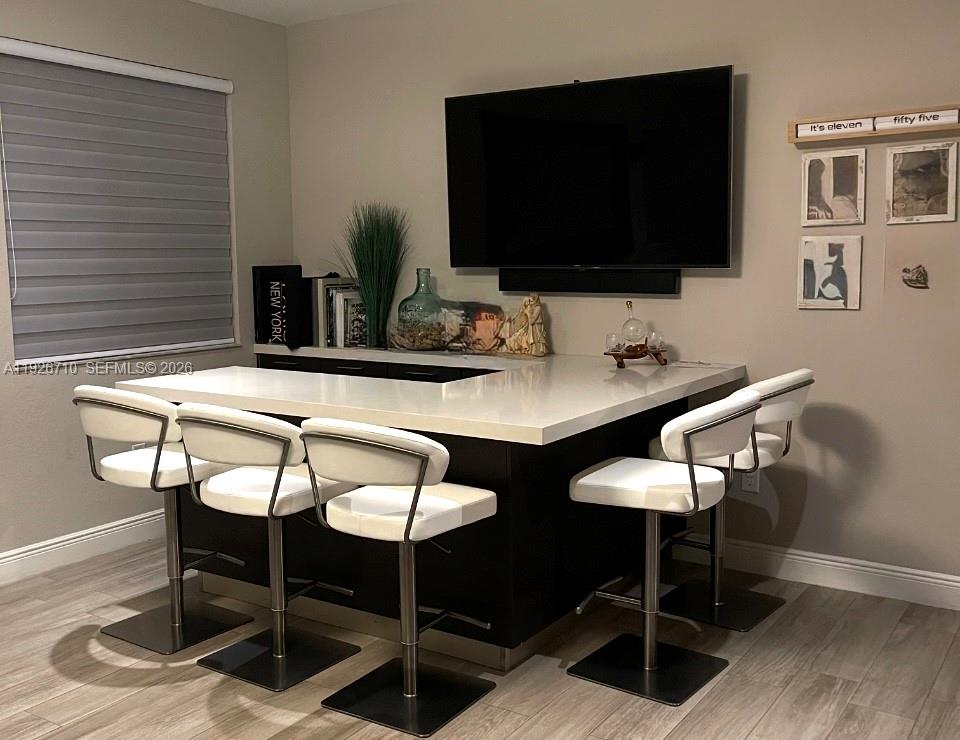 DORAL BREEZE - Residential