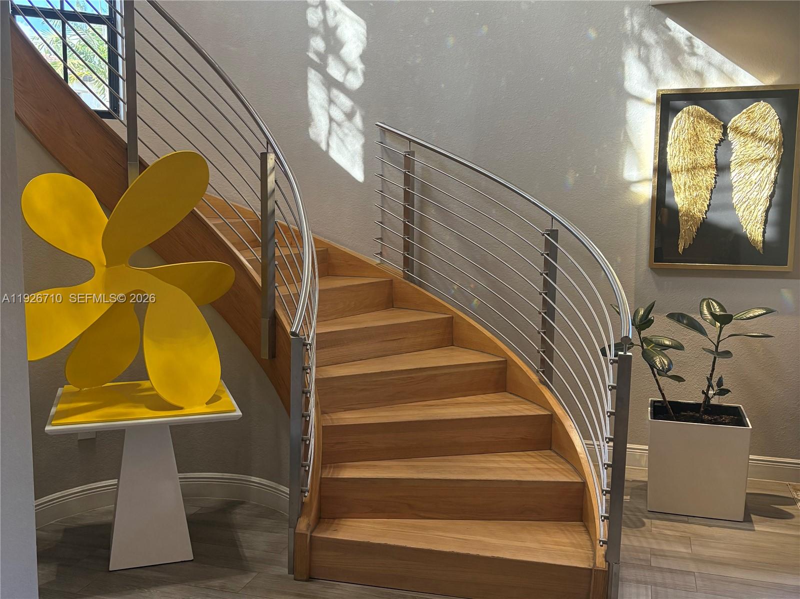 DORAL BREEZE - Residential