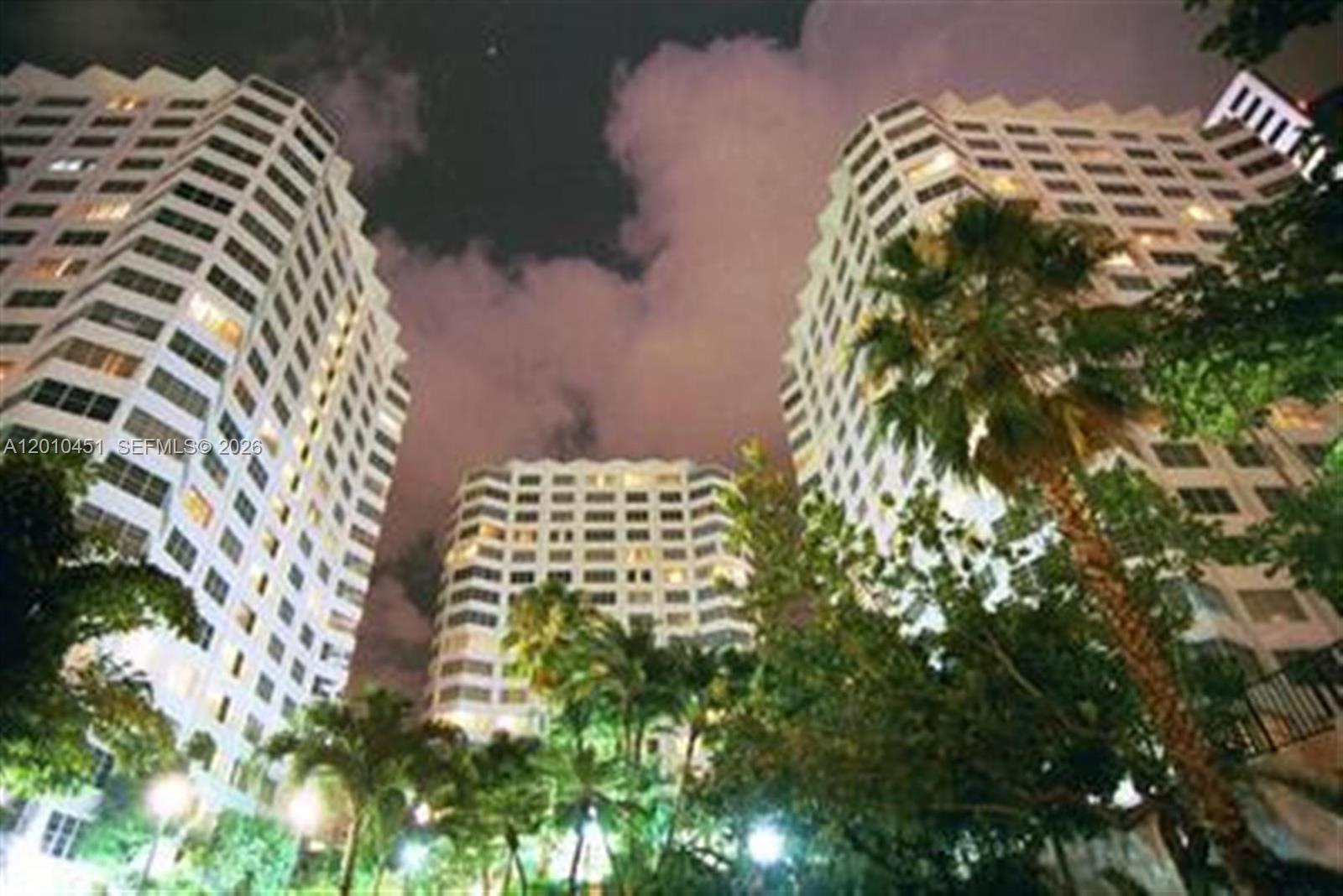 FOUR AMBASSADORS CONDO PH - Residential