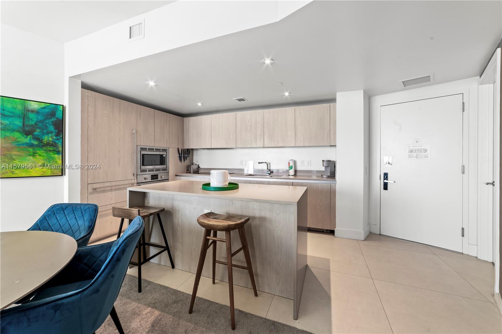 4111 SOUTH OCEAN DRIVE CO - Residential Lease