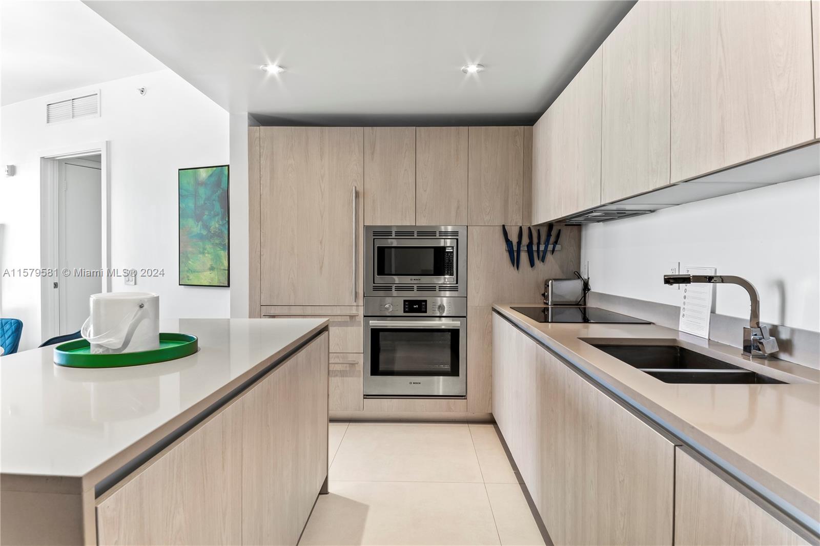 4111 SOUTH OCEAN DRIVE CO - Residential Lease