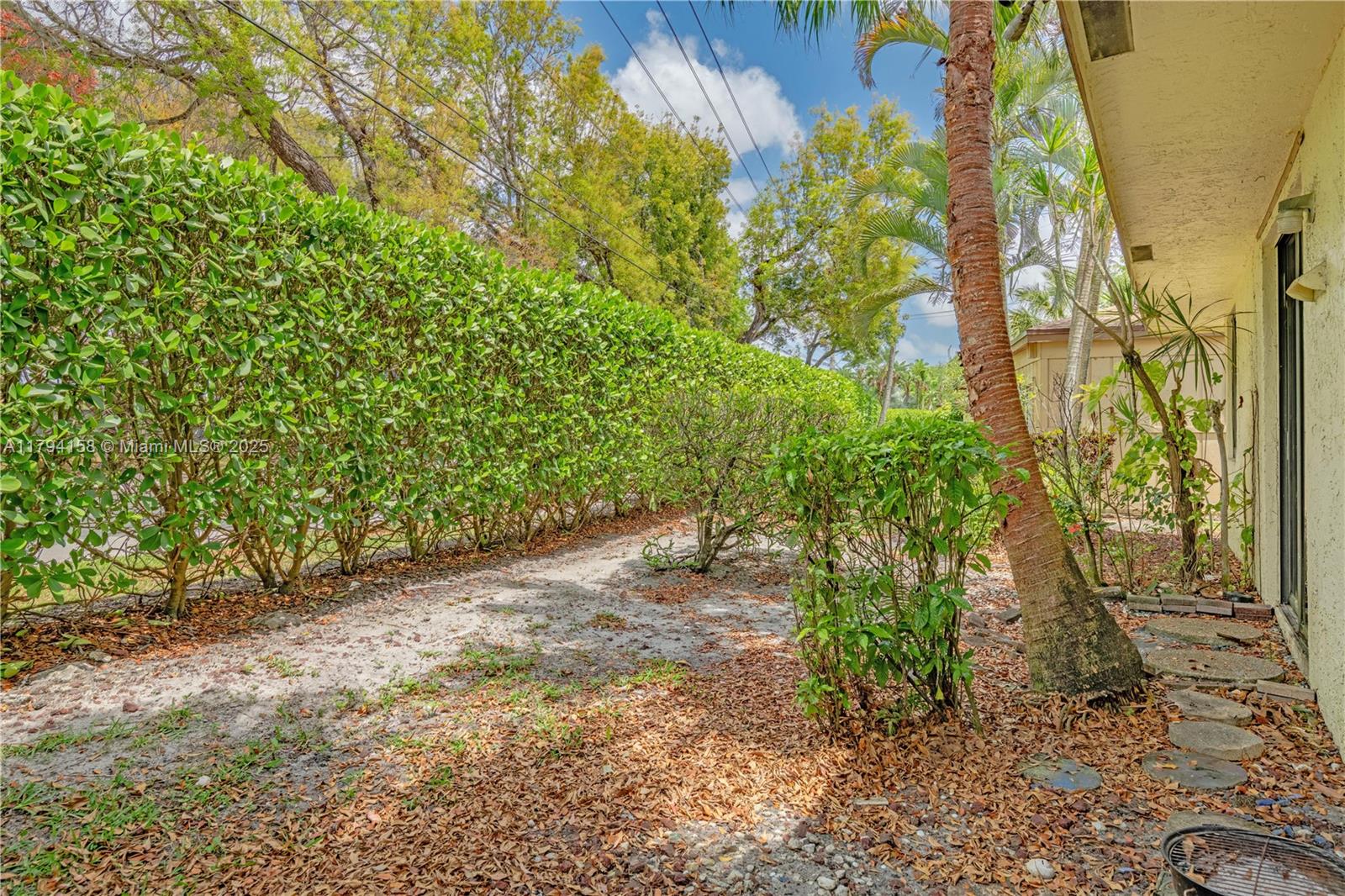 VILLAS AT WOODMONT TR 73 - Residential