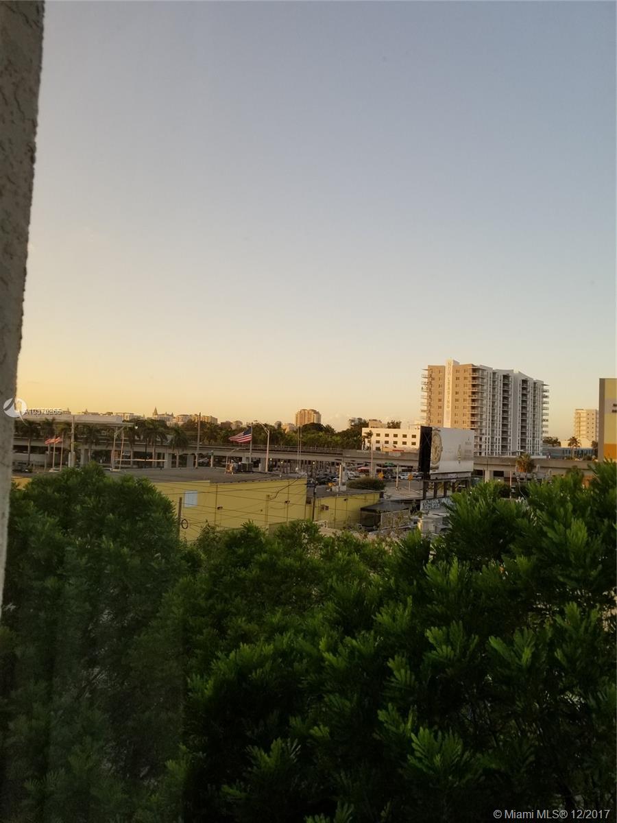 DIXIE GROVE - Residential Lease