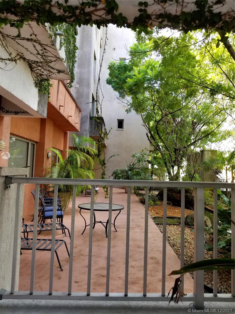 DIXIE GROVE - Residential Lease