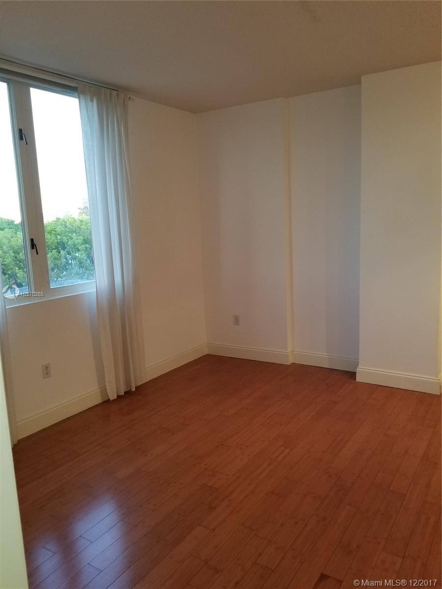 DIXIE GROVE - Residential Lease