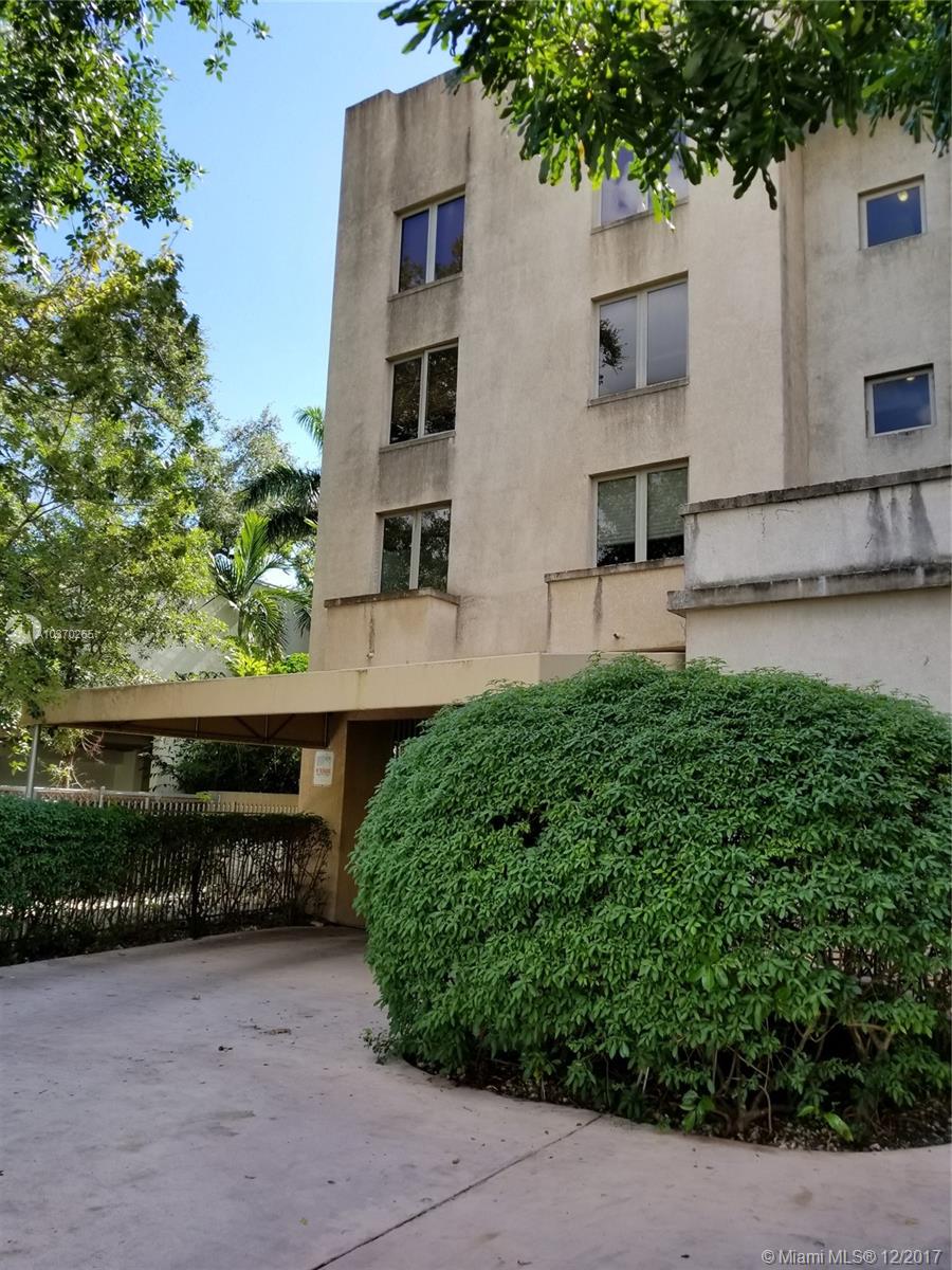 DIXIE GROVE - Residential Lease