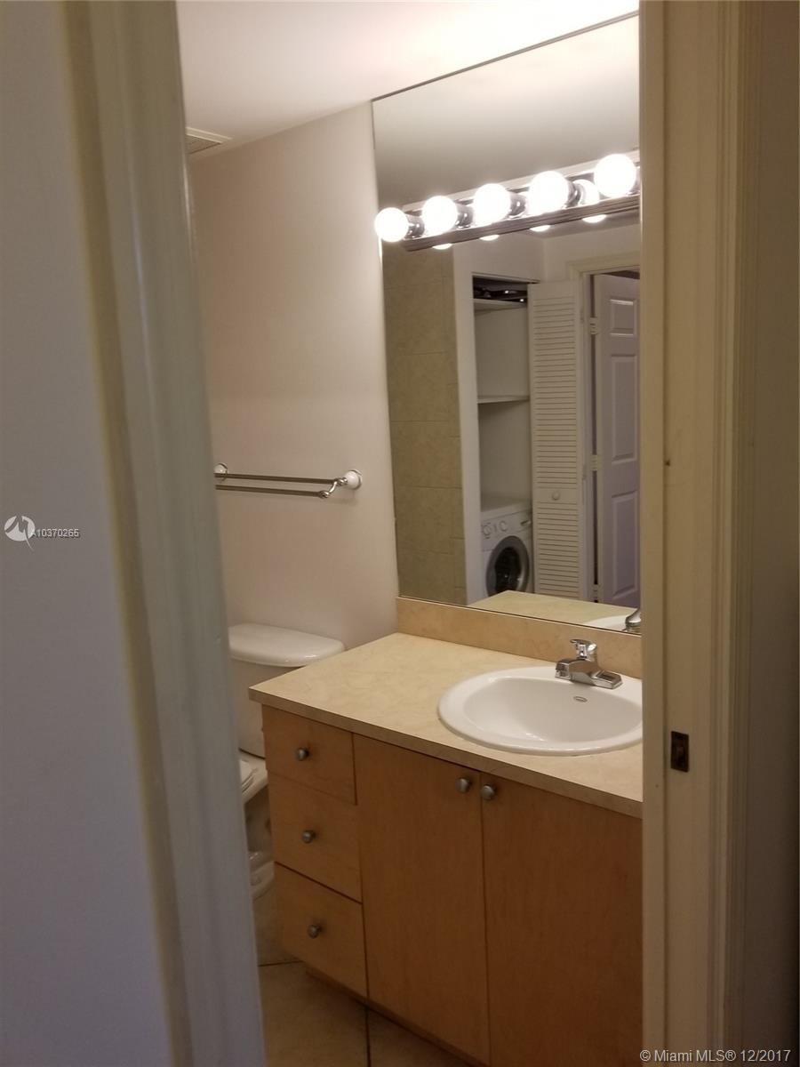 DIXIE GROVE - Residential Lease