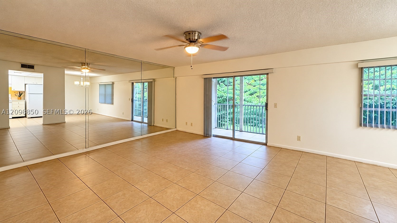 251 SW 132nd Way 410H, Pembroke Pines FL 33027