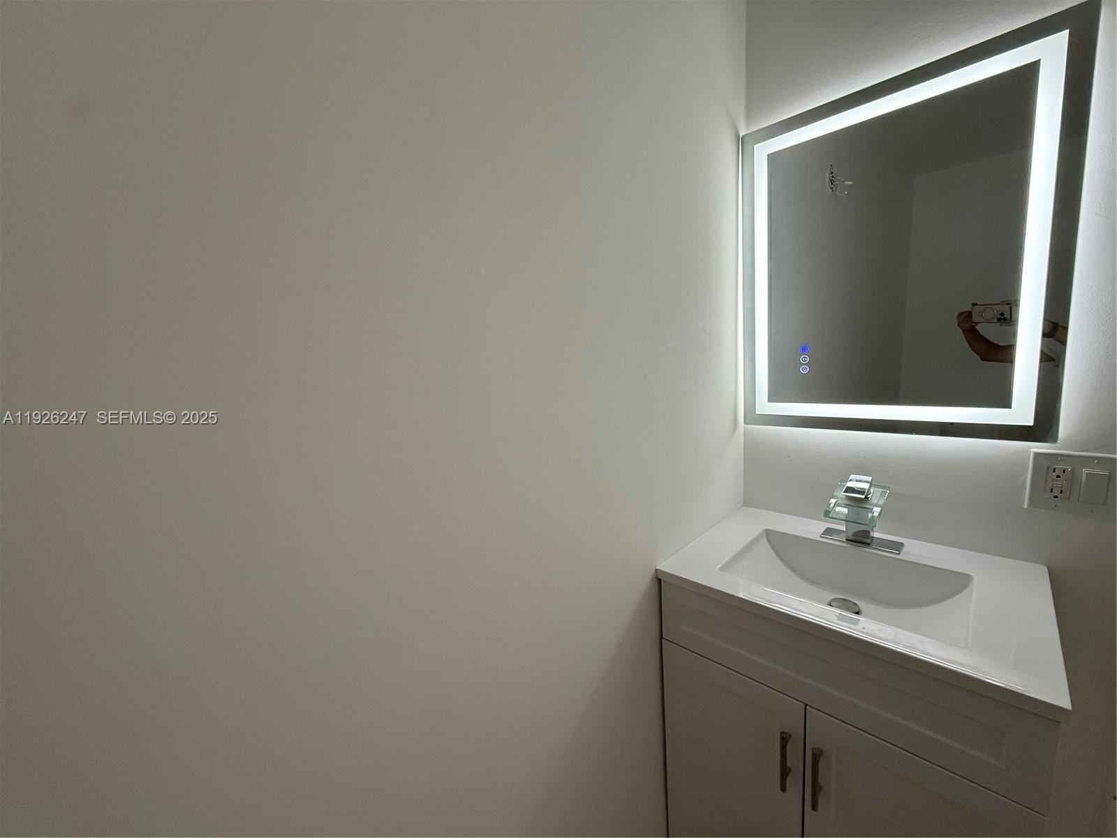 WOODGATE CONDOMINIUM 36 - Residential Lease