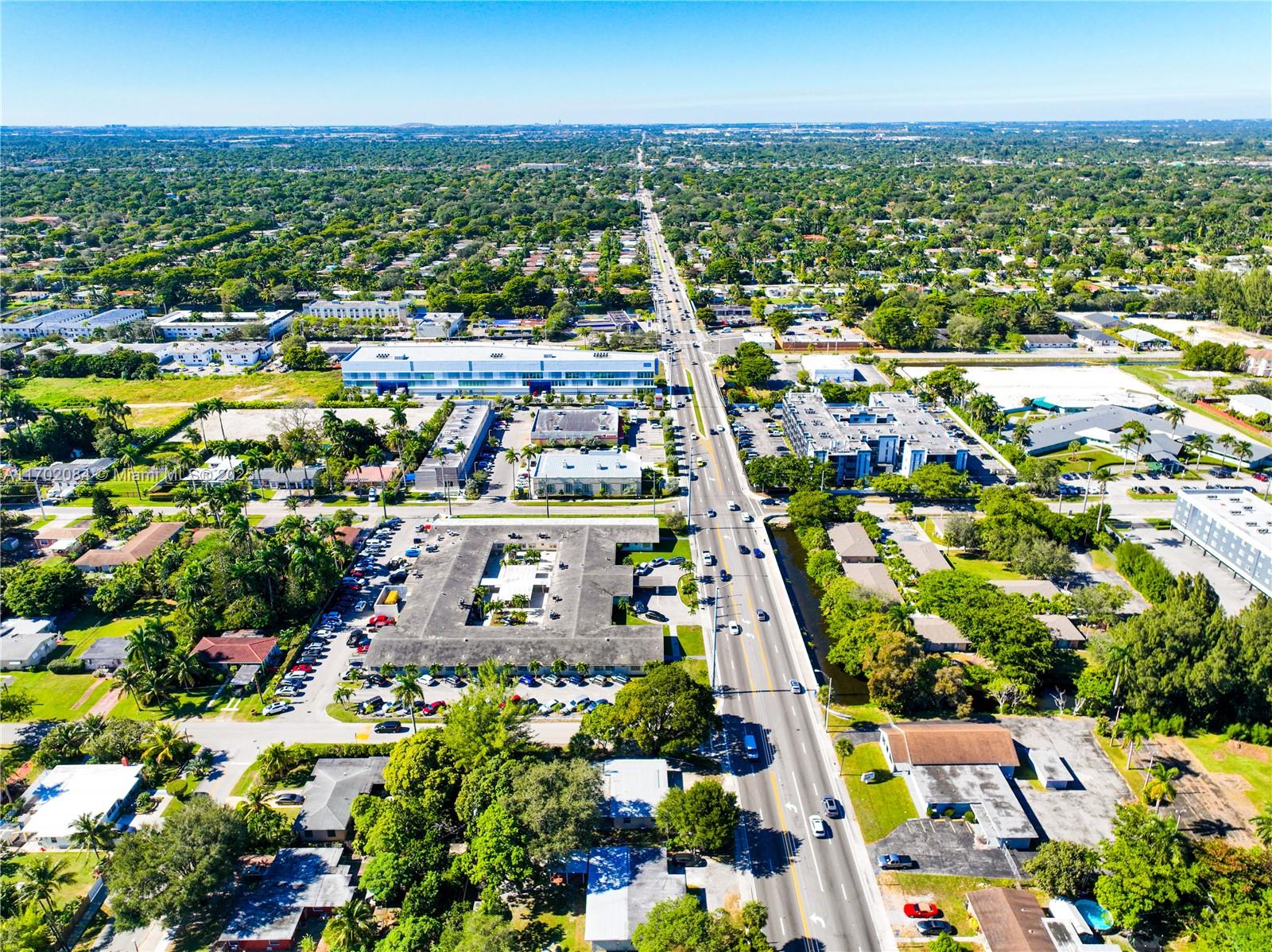 KERWOOD MANOR - Residential