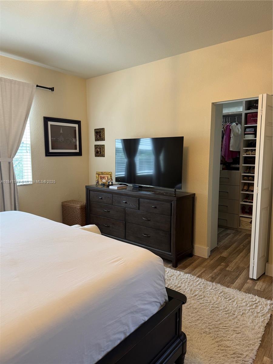 KENDALL COMMONS RESIDENTI - Residential