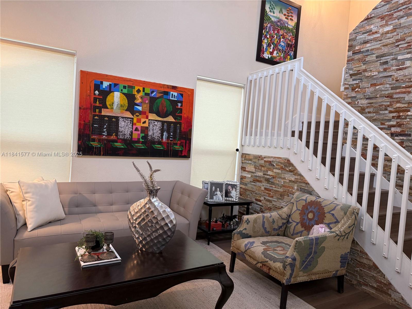 KENDALL COMMONS RESIDENTI - Residential