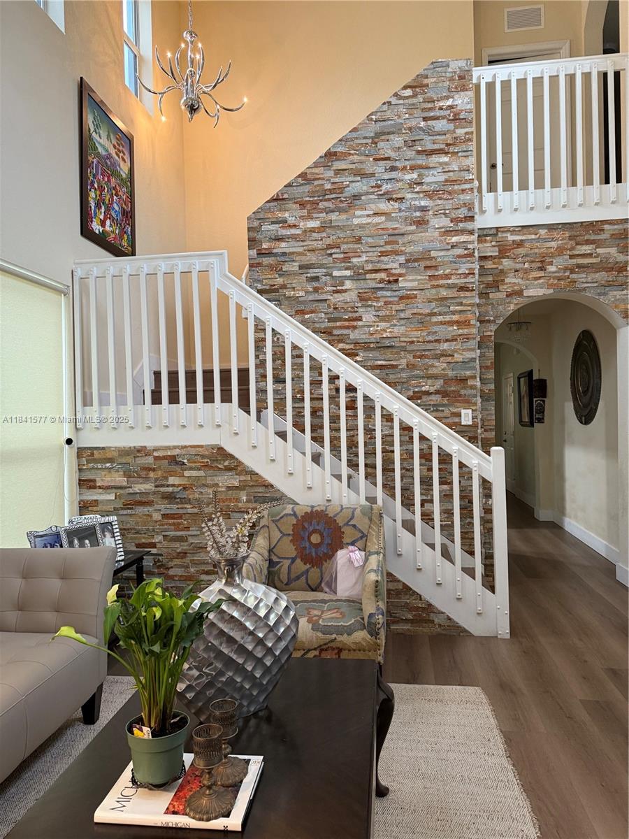 KENDALL COMMONS RESIDENTI - Residential