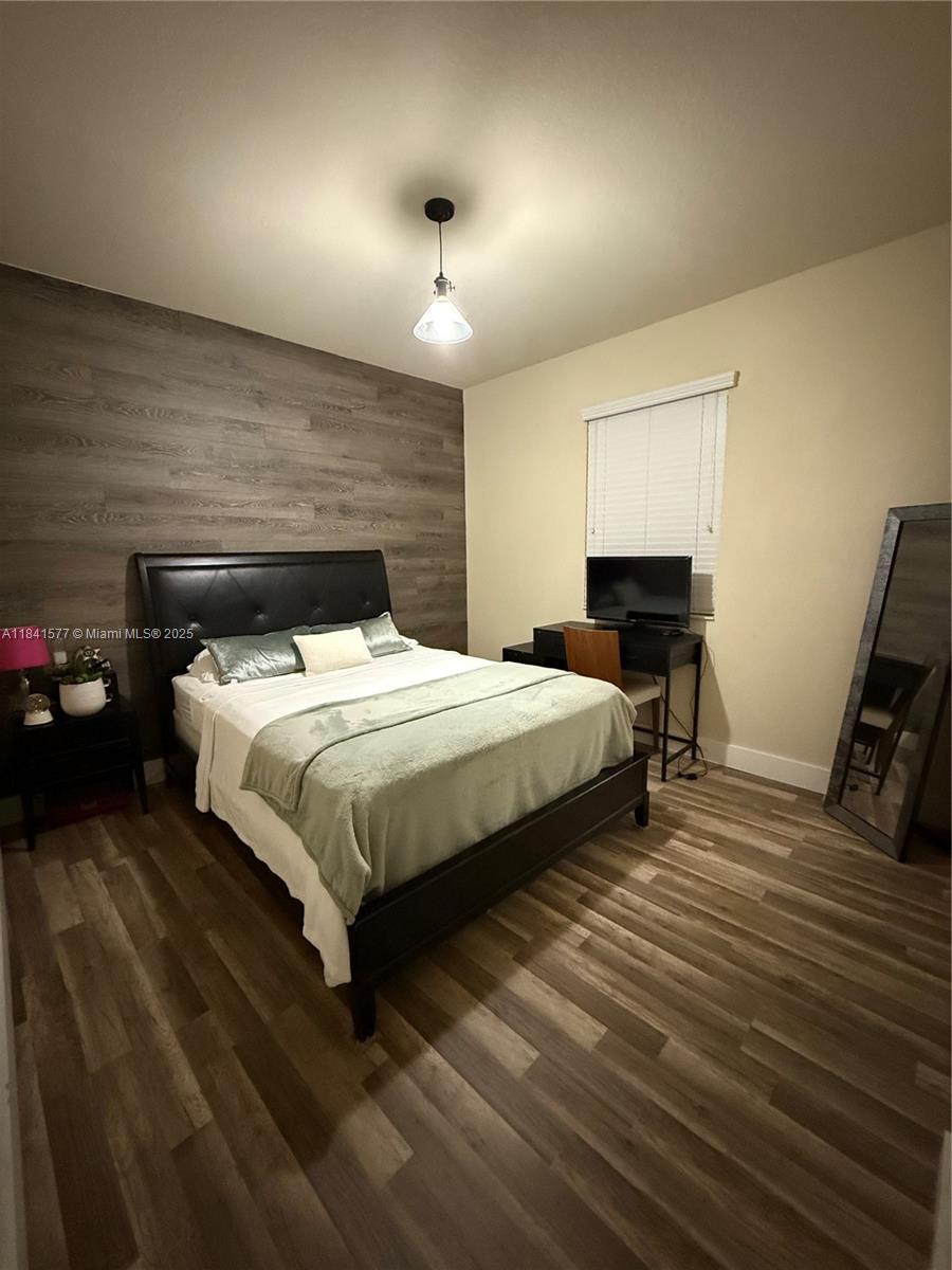 KENDALL COMMONS RESIDENTI - Residential