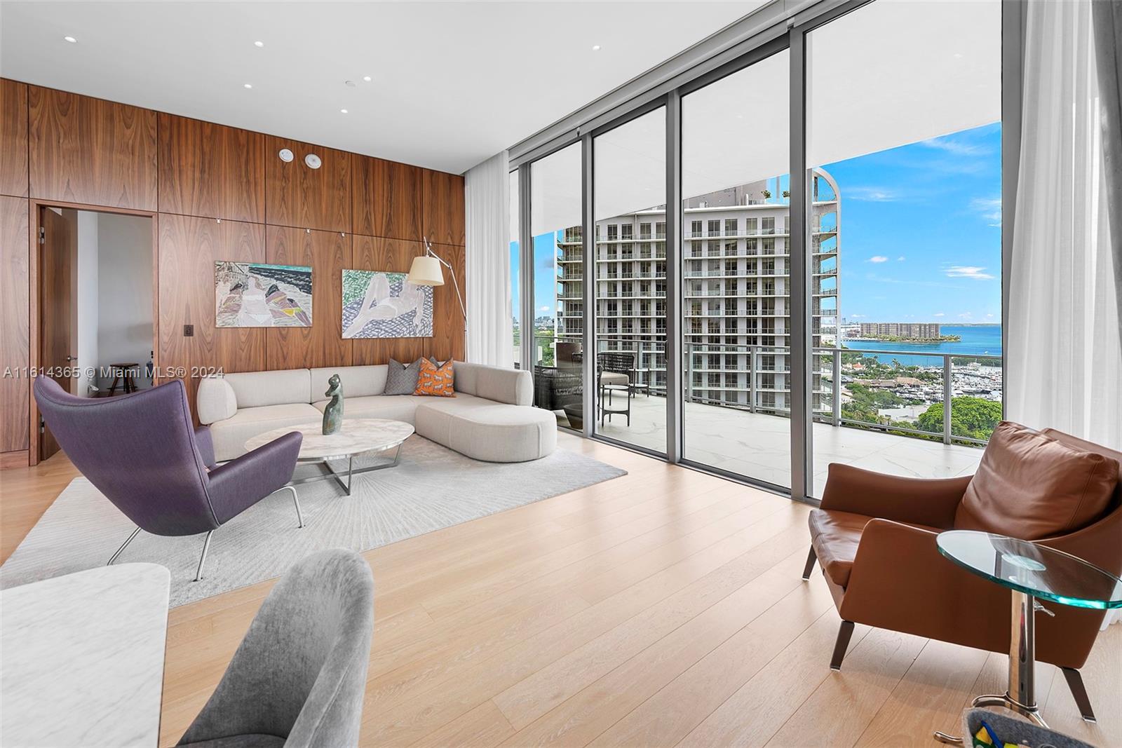 DINNER KEY - Residential