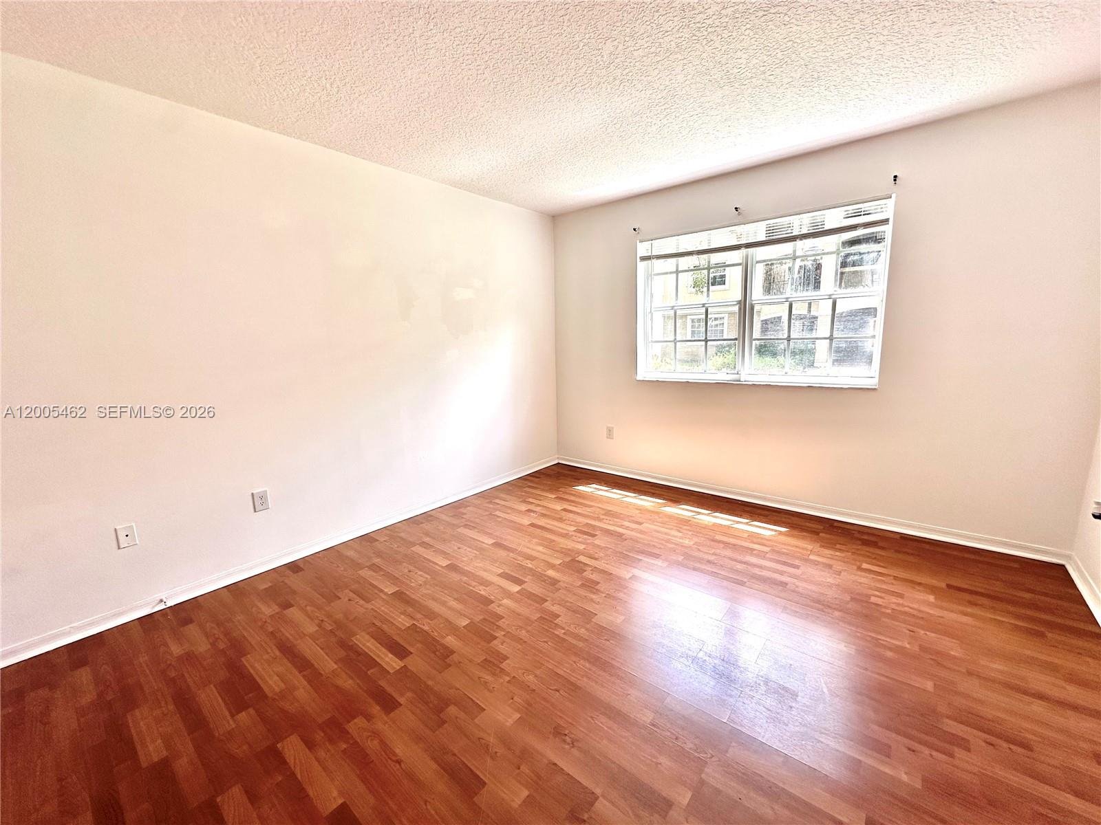 MARQUESA CONDO - Residential