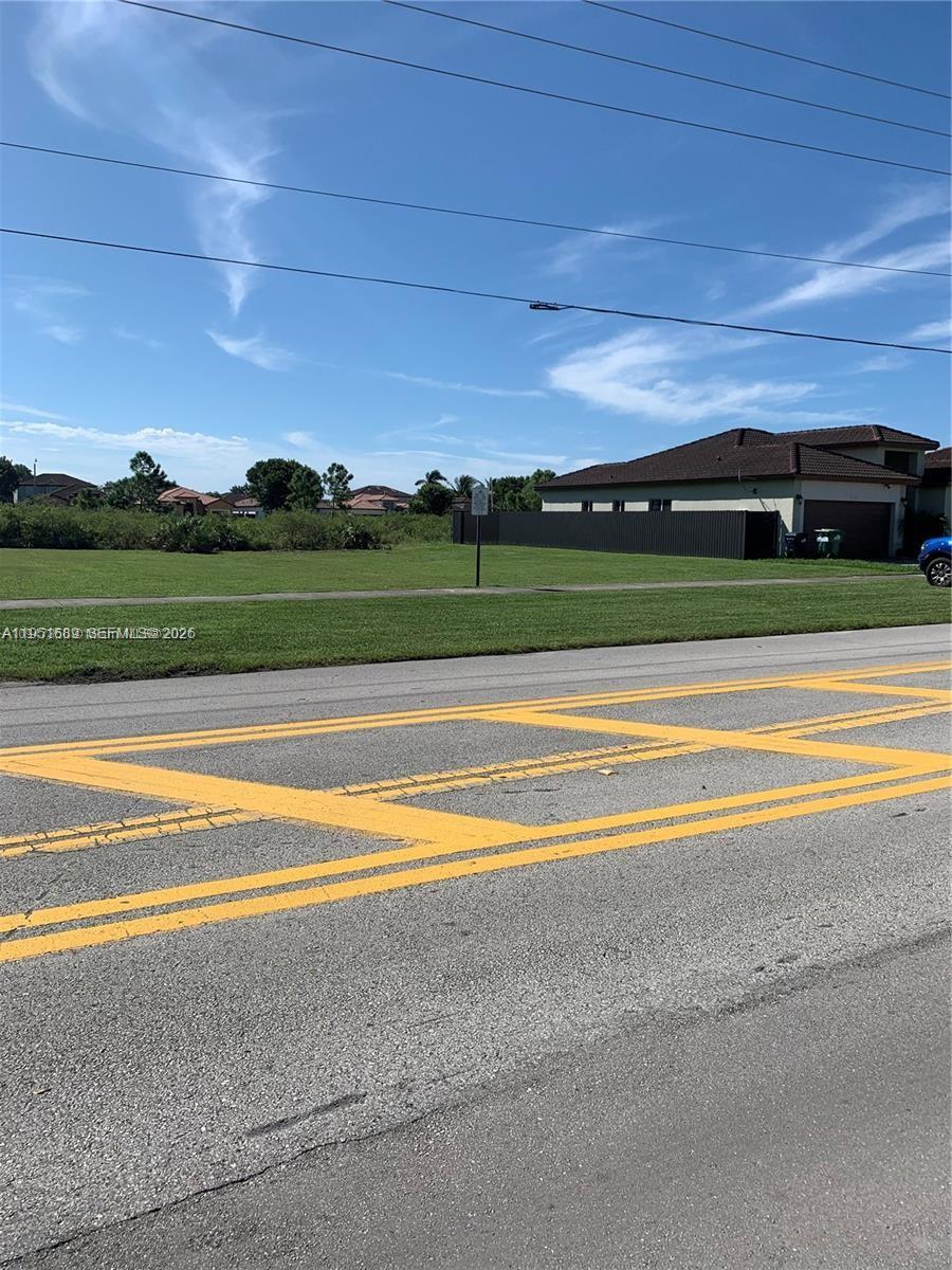 CHATEAU ROYAL ESTATES - Land