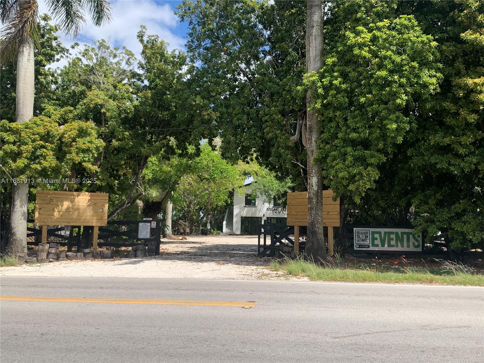 COMPLETELY RENOVATED CONVENIENCE STORE + EVENT VENUE + MODERN 2/1 LIVING QUARTERS ABOVE. ON A BUSY INTERSECTION IN THE REDLANDS, PERFECT FOR SELF-OPERATOR OR INVESTOR. CATERING AND BEVERAGE LICENSE INCLUDED. SITS ON 1.05 ACRE. AIR-CONITIONED MARKET HAS SMOOTHIE BAR AND LOCAL ARTISAN ITEMS. FULLY MODERNIZED HIS & HER RESTROOMS AND TWO OVERSIZED SEPTIC SYSTEMS ON SITE. PLENTY OF PARKING. FRONT AND REAR PERGOLAS OFFER COVERED OUTDOOR SEATING. LUSH TROPICAL COURTYARD PLUS A FAMILY-FRIENDLY PLAYGROUND. NEW IMPACT WINDOWS AND DOORS THROUGHOUT, NEW A/C SYSTEM, AND NEW METAL ROOF. AGRI EXEMPT.
