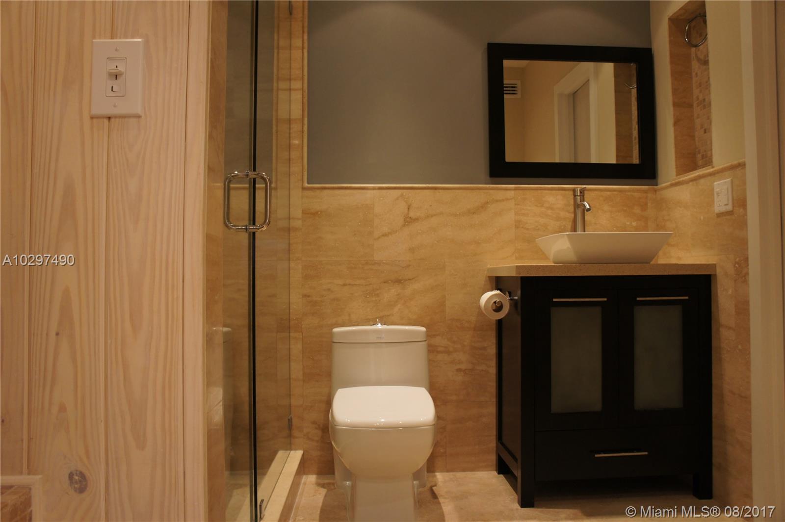 VILLAGE OF KINGS CREEK CO - Residential Lease