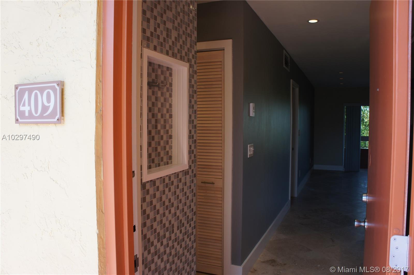 VILLAGE OF KINGS CREEK CO - Residential Lease