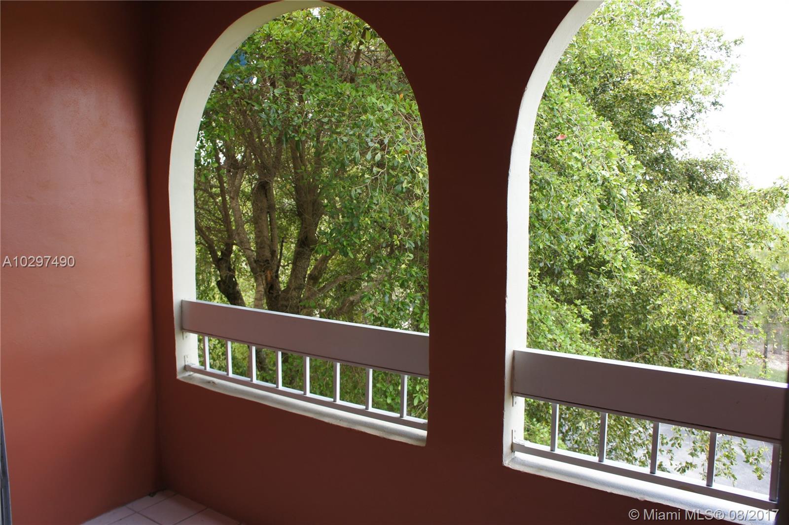 VILLAGE OF KINGS CREEK CO - Residential Lease