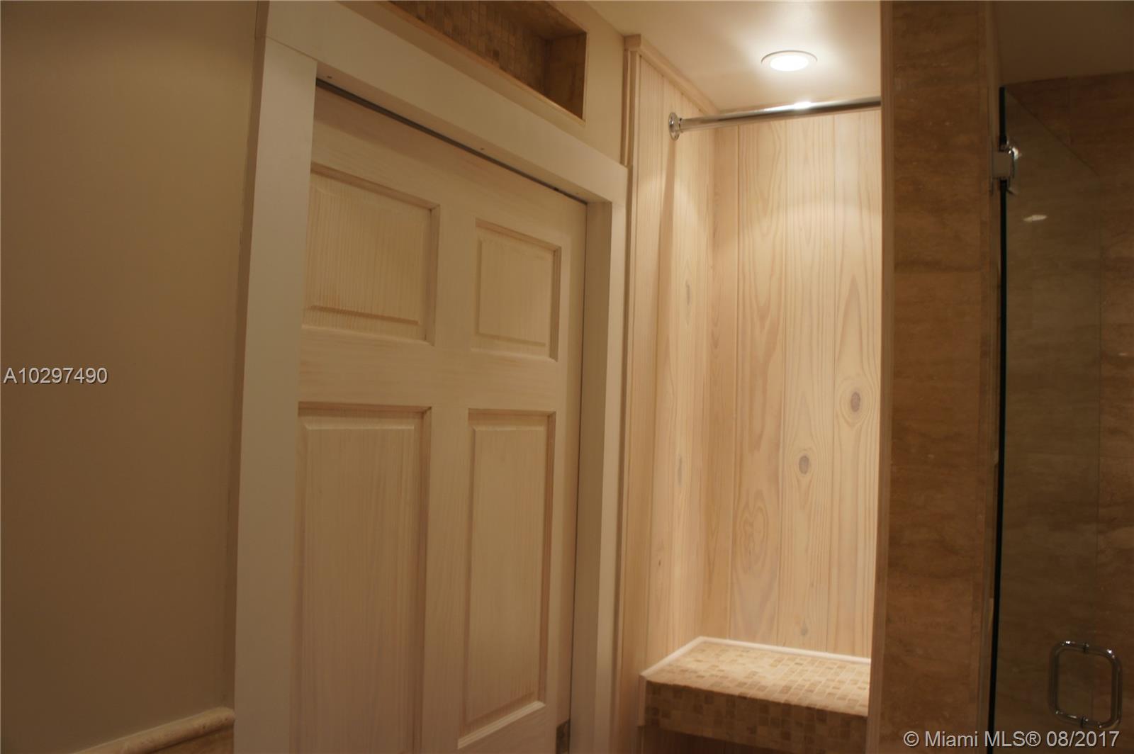 VILLAGE OF KINGS CREEK CO - Residential Lease