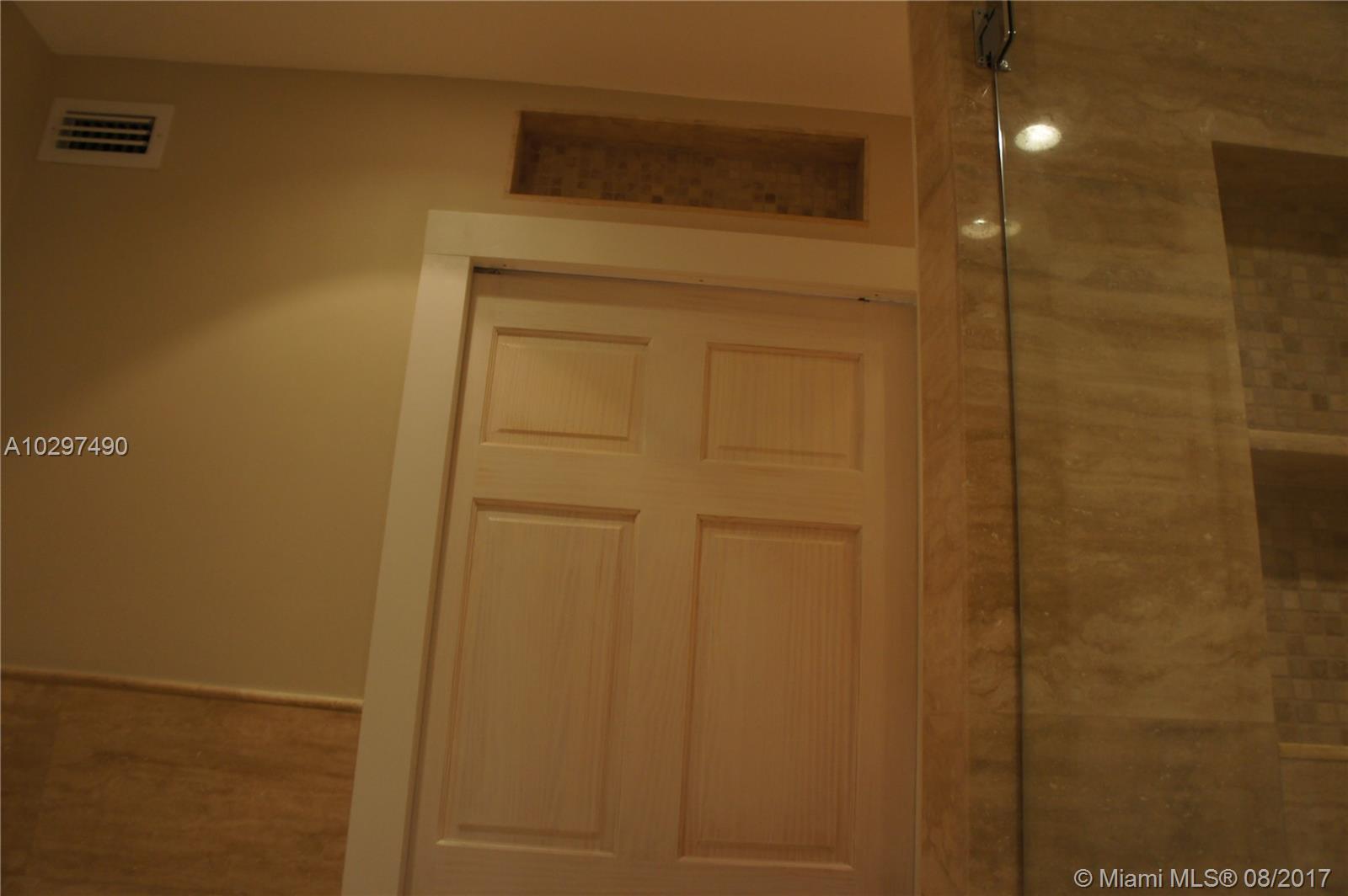 VILLAGE OF KINGS CREEK CO - Residential Lease