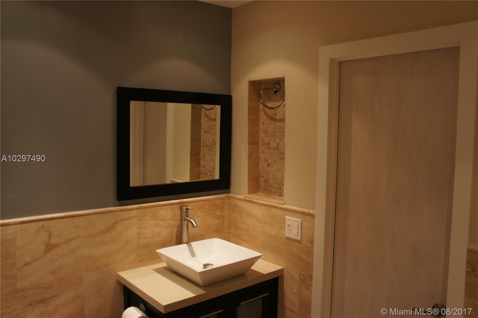 VILLAGE OF KINGS CREEK CO - Residential Lease