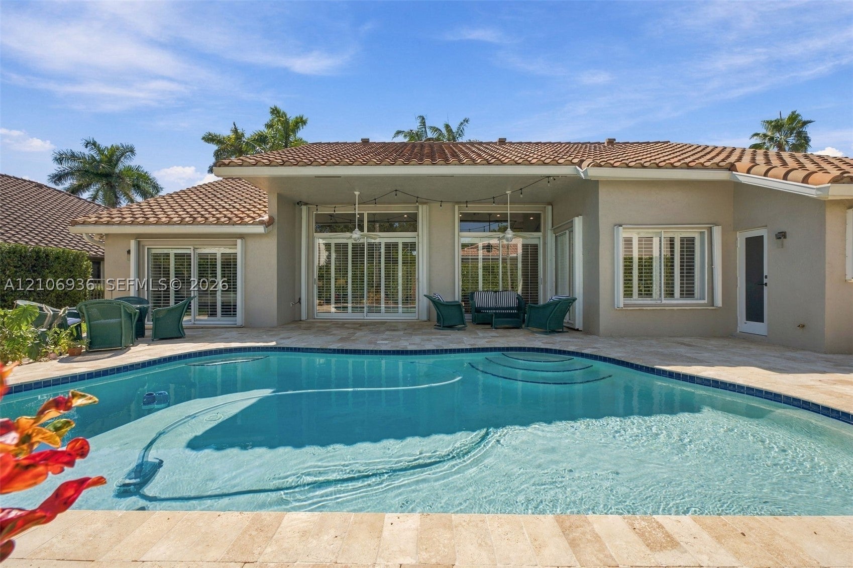 809 Heron Rd
