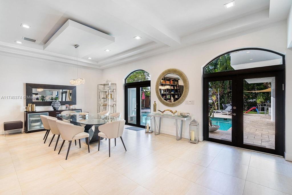 HIGHLAND OAK GARDENS SEC - Residential