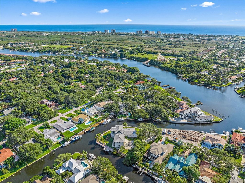 Photo of 12935 S Shore Dr, Palm Beach Gardens, FL 33410 (MLS # A11343859)