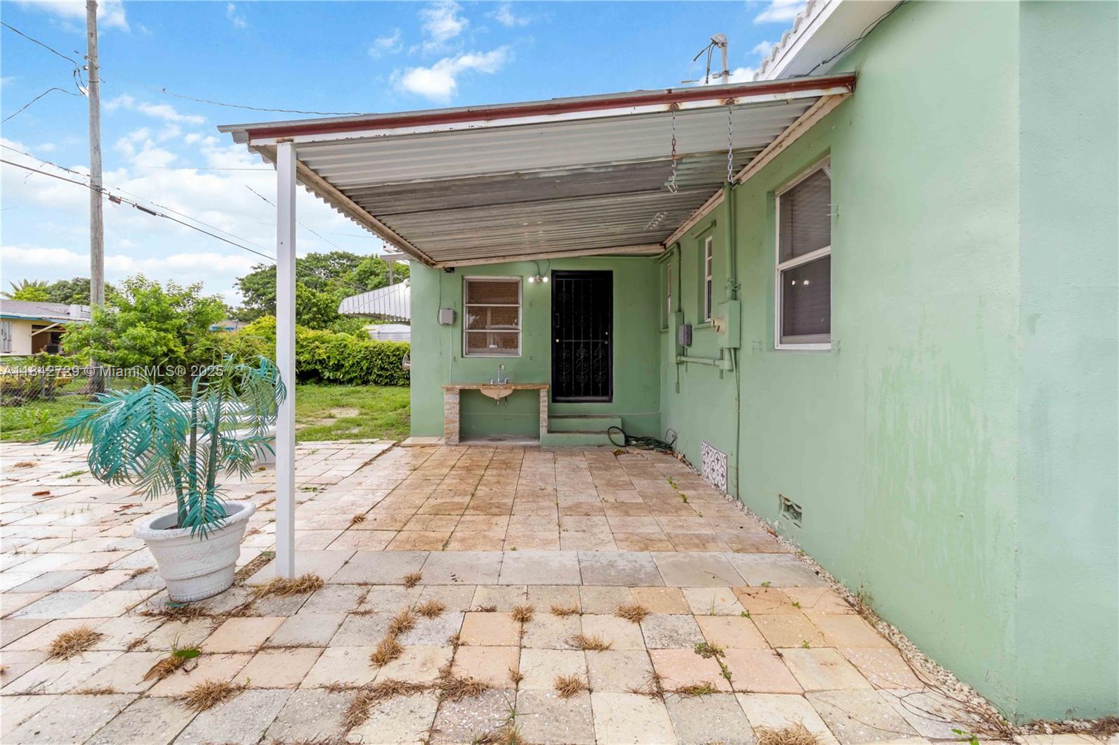 RICHMOND HEIGHTS - Residential