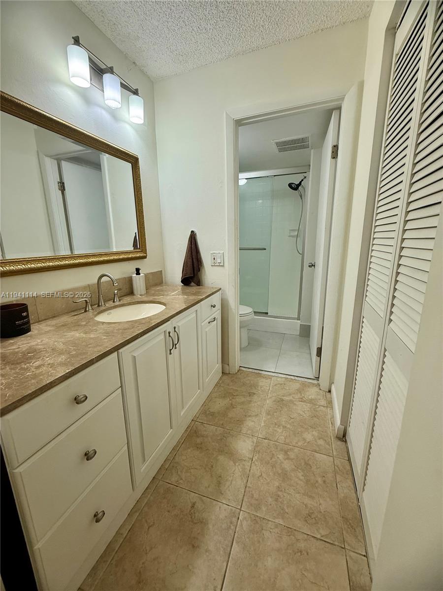 MEADOWRIDGE CONDO - Residential