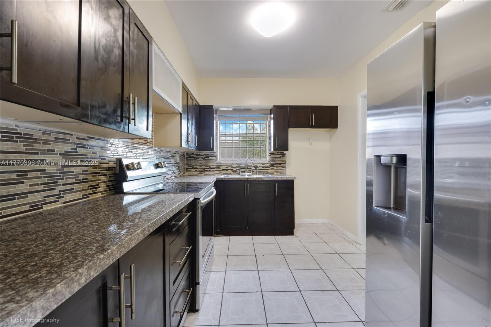 1020 Ne 163rd St, North Miami Beach, Miami-Dade County, Florida - 6 Bedrooms  
2 Bathrooms - 