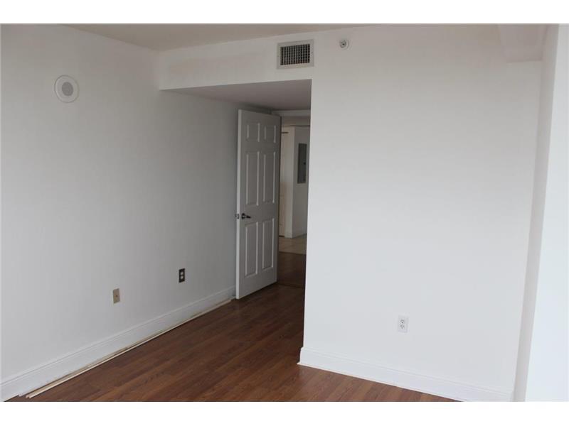 THE ASTON CONDO - Residential Lease