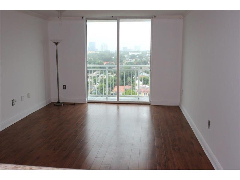 THE ASTON CONDO - Residential Lease