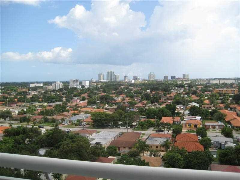 THE ASTON CONDO - Residential Lease
