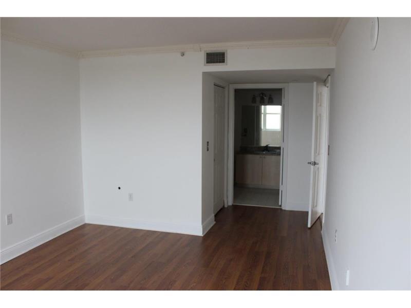 THE ASTON CONDO - Residential Lease